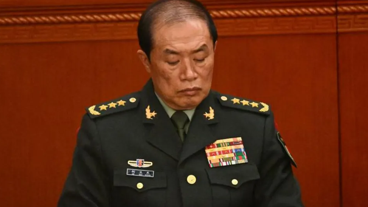 চীনে একসঙ্গে সেনাবাহিনীর ৯ শীর্ষ জেনারেল বহিষ্কার